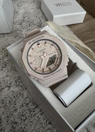 Жіночий годинник g-shock