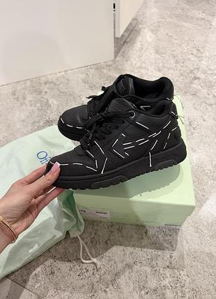 Кроссовки off white