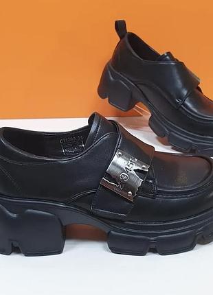 Туфлі jong golf