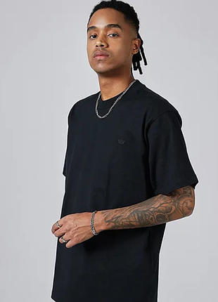Мужская футболка adidas originals s оригинал