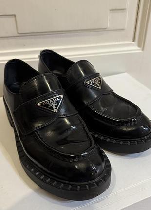 Лофери prada