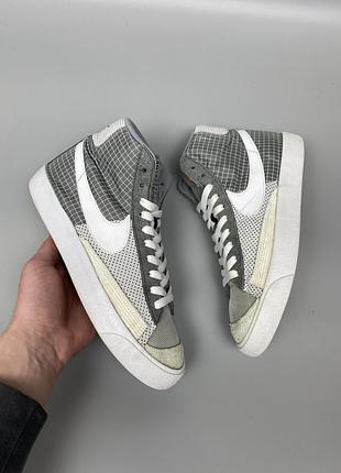 Кросівки blazer mid '77 patch в чудовому стані, сірі, оригінал 39/24,5 см