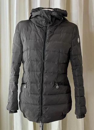Шикарний брендовий пуховик moncler