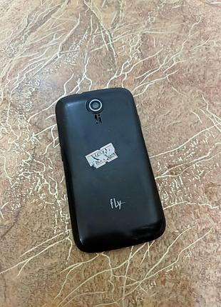 Телефон fly iq239 2