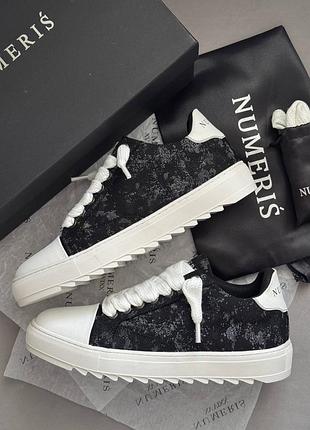 Numeris acrylic black/pink 4