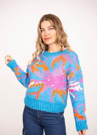 Жіноча яскравий светр