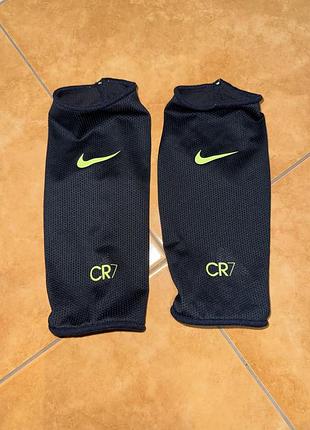 Футбольні щитки nike cr7 mercurial lite