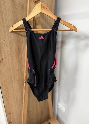 Жіночий суцільний купальник adidas чорний спортивний купальник адідас