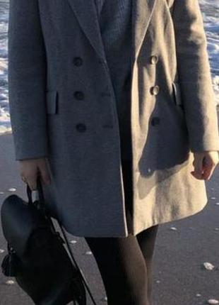 Пальто zara s двубортне