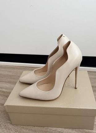 Продам туфлі eva longoria 36