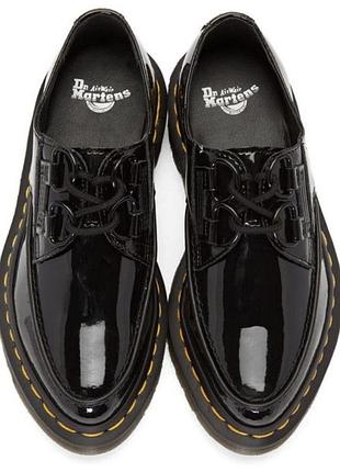 Туфлі оксфорди dr. martens