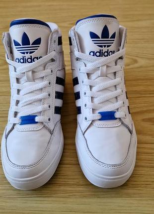 Кроссовки adidas 39 размер (стулька 25см) original