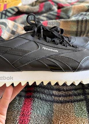 Reebok жіночі кросівки