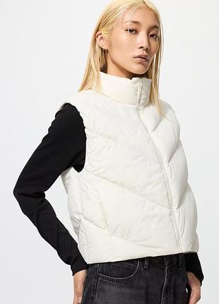 Жилет короткий uniqlo (479210)