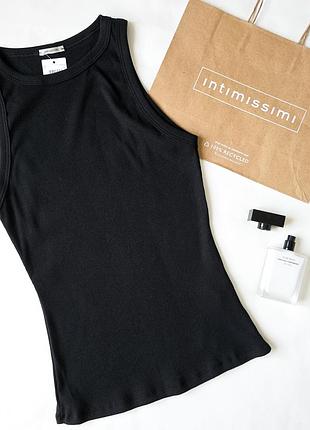 Базова чорна бавовняна майка в рубчик intimissimi