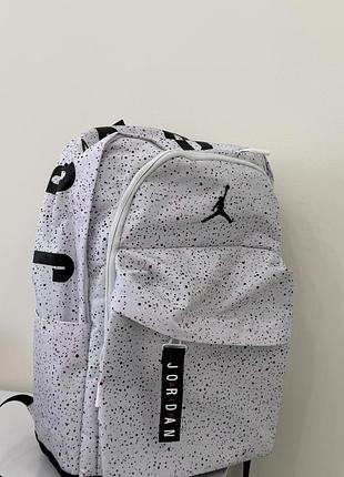 Рюкзак air jordan (nike) середнього розміру