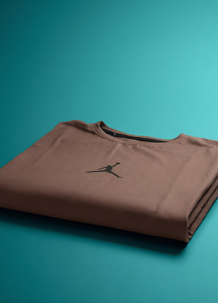 Мужская футболка jordan