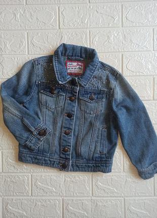 Джинсовка
джинсова куртка
куртка
куртки
пиджаки