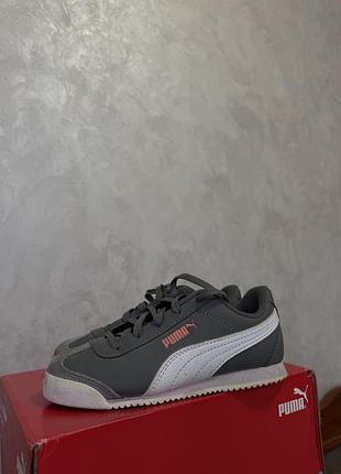 Дитячі кросівки puma turino ps  стан ідеальний