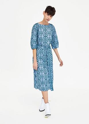 Вишита туніка блакитна zara сукня міді xs