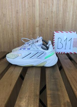 Кроссовки adidas ozelia
