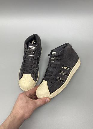 Жіночі кросівки adidas pro model в хорошому стані. оригінал 39/24,5 см