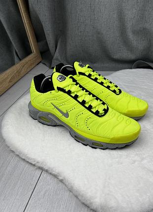 Nike air max plus / tuned (tn) чоловічі оригінальні кросівки розмір 44