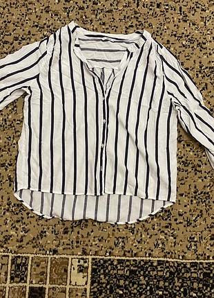 Блуза жіноча