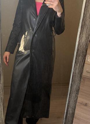 Тренч із штучної шкіри zara
