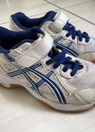 Кросівки asics
