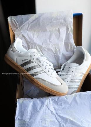 Кросівки adidas