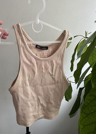 Жіночий топ без поролону в рубчик zara / бежевий базовий топ в рубчик