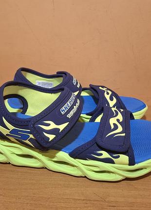 Детские фирменные сандалии sketchers