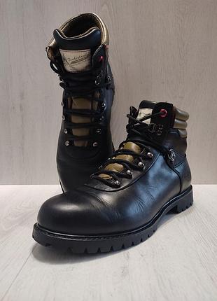 Ботинки timeberland 44- стелька 28,5 см