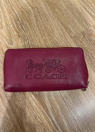 Кожаный кошелек фуксия coach dark magenta leather zip around wallet