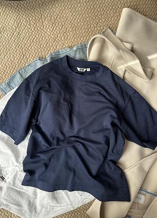 Футболка uniqlo