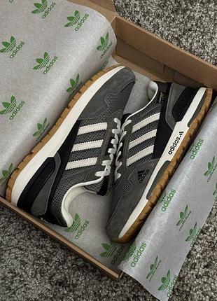 Мужские кроссовки
adidas zx 700 c olive black