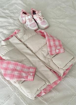 Жилетка сорочка кросівки для дівчинки модний лук zara 5-6 років 120 см 30 розмір