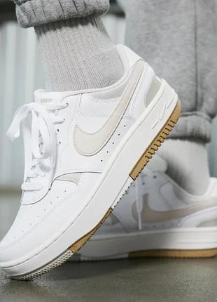 Кросівки жіночі nike gamma force ,кожа