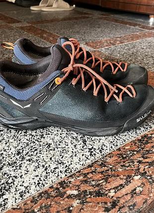Взуття туристичне чоловіче salewa wildfire leather