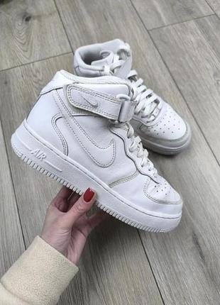 Высокие зимние женские кроссовки nike