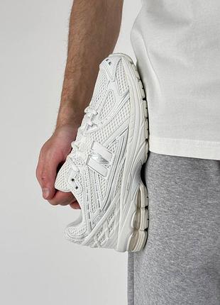 Balance 1906r white 5