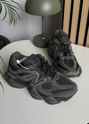 Женские кроссовки new balance 9060 grey brownquev беланс серого с коричневым цветами
