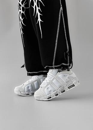 Nike air more uptempo