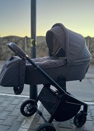 Універсальна коляска carrello epika 2в1