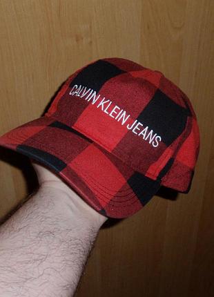 Клетчатая кепка/бейсболка calvin klein jeans buffalo check era cap original polo ck в красно-черную клетку carhartt