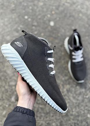Кроссовки skechers оригинал 43 44  размер чёрные