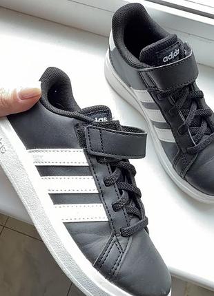 Кросівки/кеди adidas