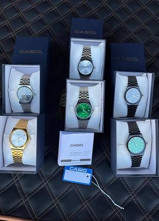 Годинник casio
