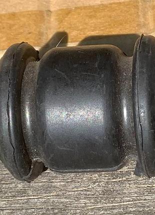 Сайлентблок переднего нижнего рычага vw golf/polo skoda fabia/rapid audi a1 seat vag 357407182 оригинал новый